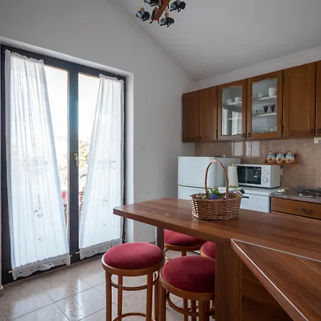 Ante - Comfortable & Free Parking Apartment