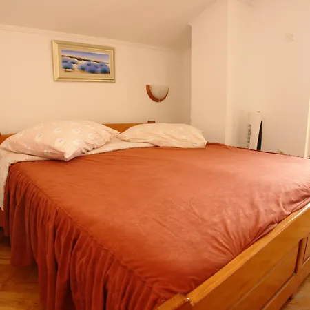 Ante - Comfortable & Free Parking Mandre