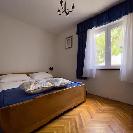 Apartment Ante - Comfortable & Free Parking Mandre