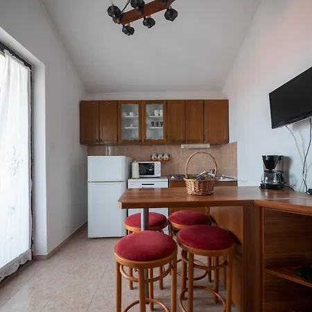Ante - Comfortable & Free Parking Apartmán