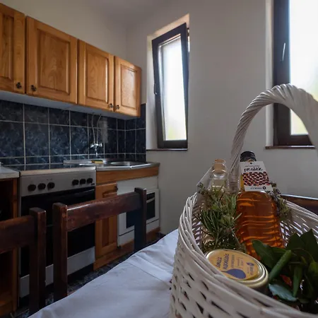 Ante - Comfortable & Free Parking Apartmán Mandre