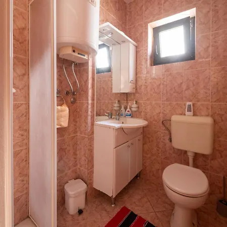 Ante - Comfortable & Free Parking Apartmán